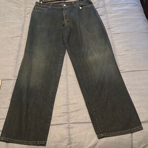 Women’s Blue Jeans